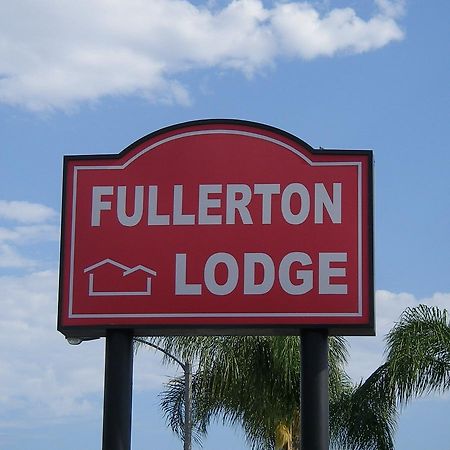 Fullerton Lodge Exterior photo